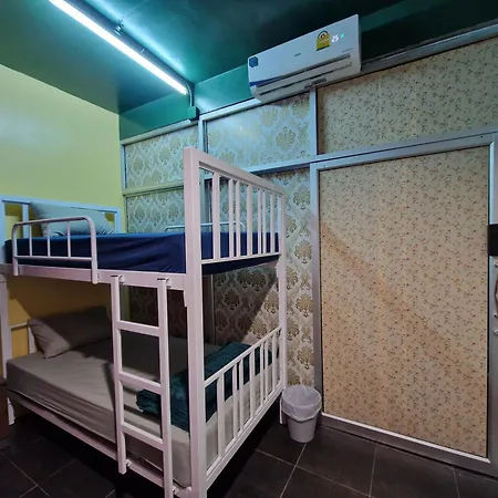 Bonanza Patong Beach II Red Room